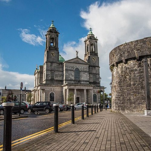 960px-Athlone_-_SS_Peter_and_Paul%27s_Church_-_20210809155932.jpg
