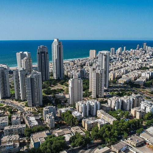 960px-City_Park_Bat_Yam_05.jpg
