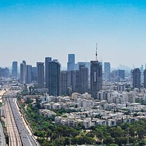 960px-Tel_Aviv_Skyline_01.jpg