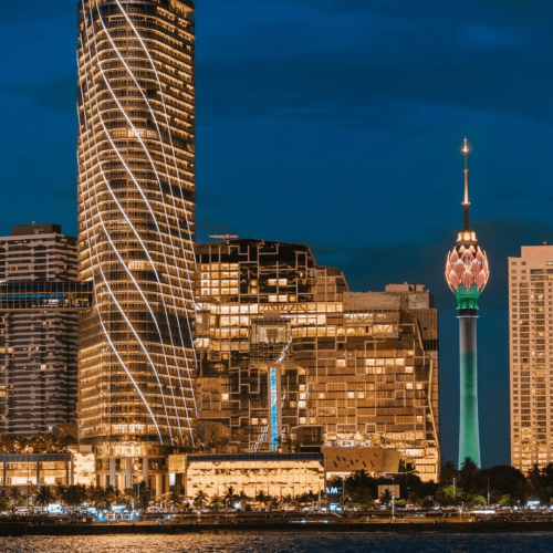 Colombo_city_skyline_at_night.png