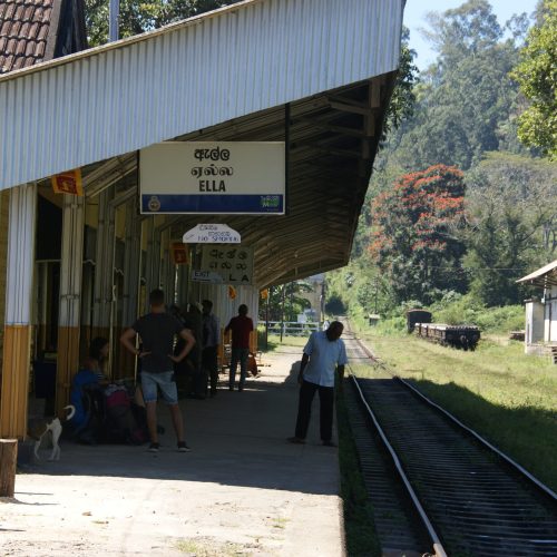 Ella_railway_station.jpg