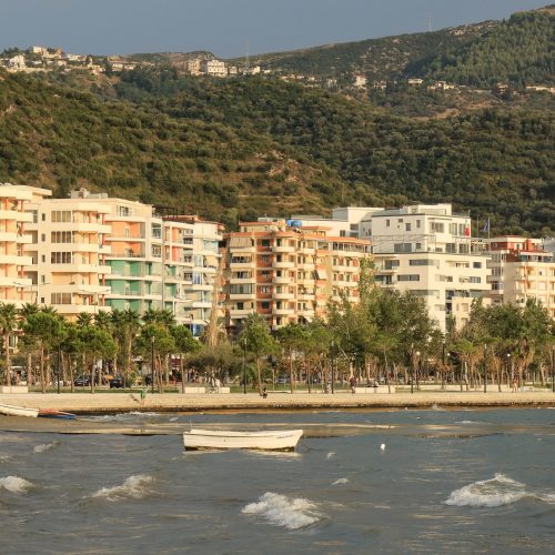 Promenade_of_Vlor%C3%AB_along_the_Adriatic_Sea.jpg